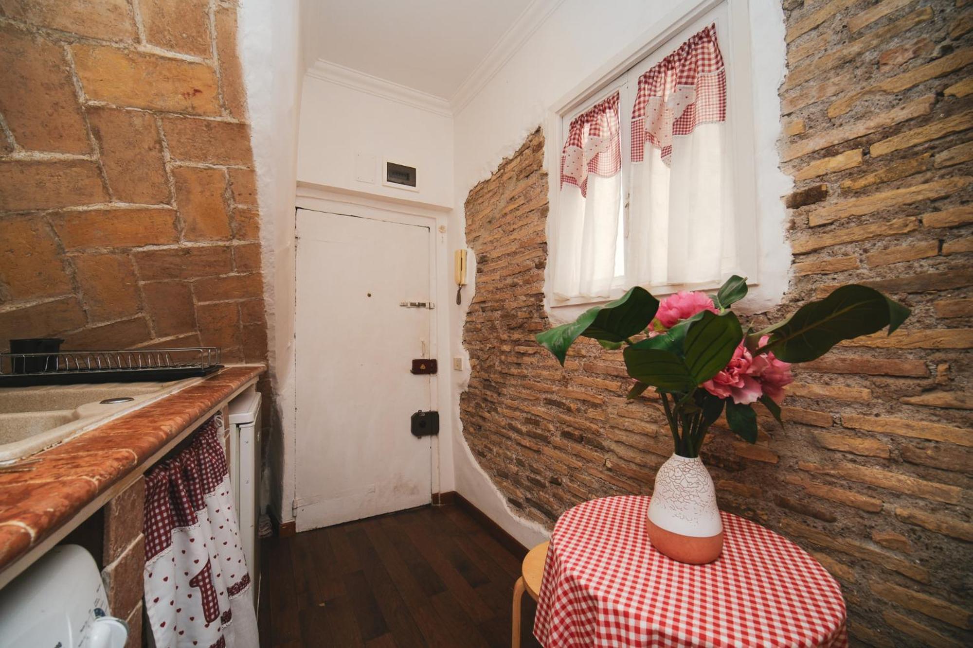 Pettinari By Buddyrent Apartment