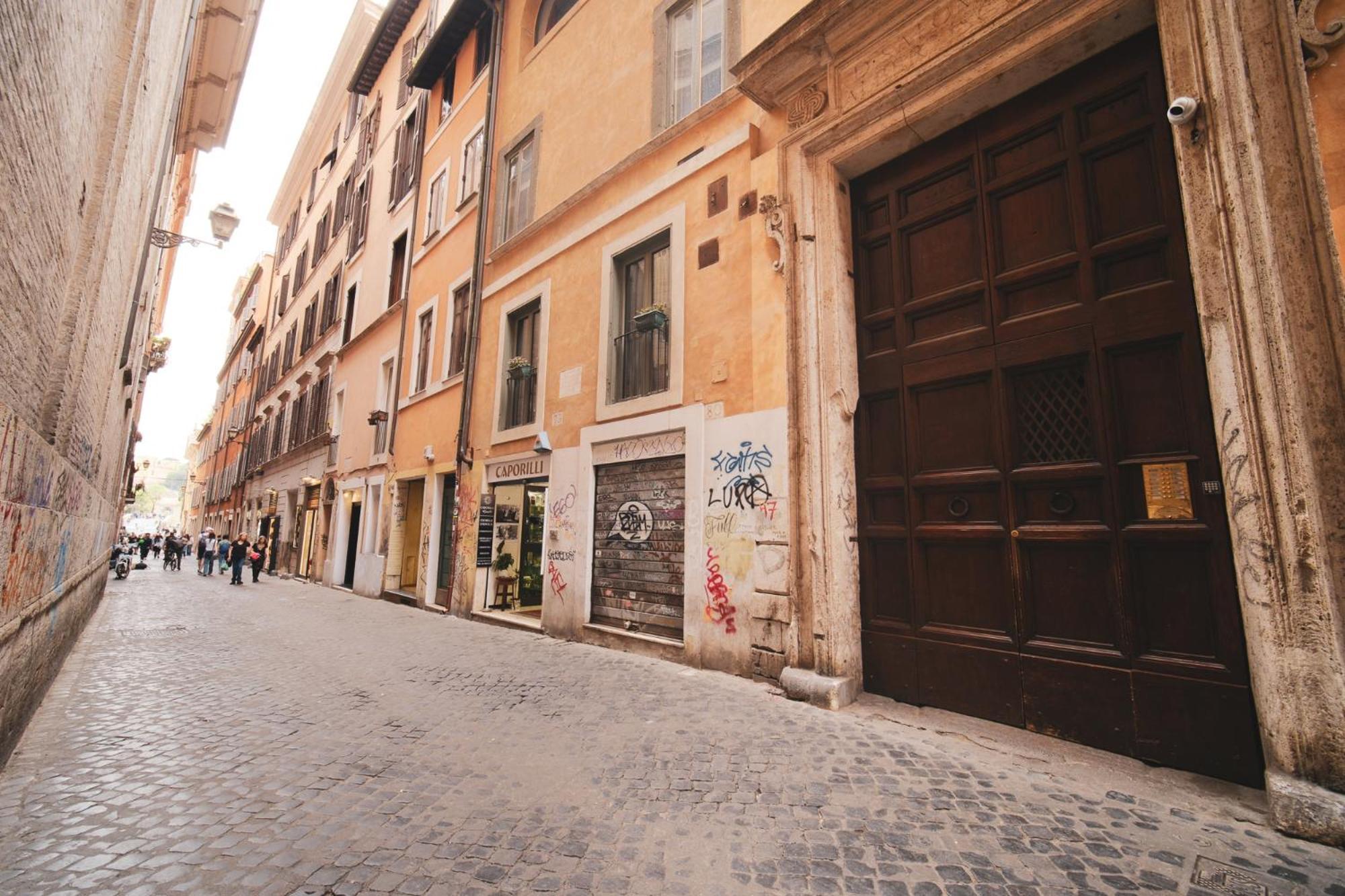Apartment Pettinari By Buddyrent Rome